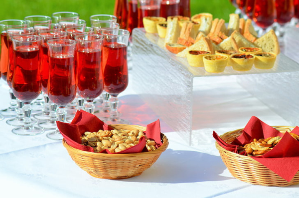 Sommerdrinks auf Feier